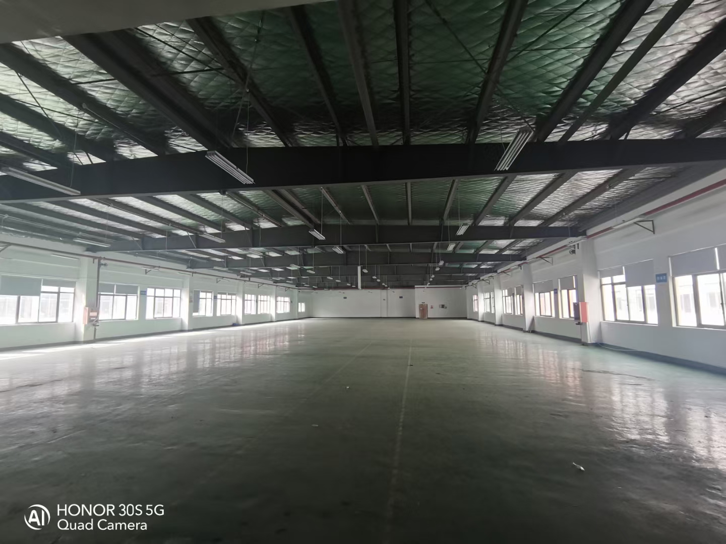 1500㎡ 生产大平层